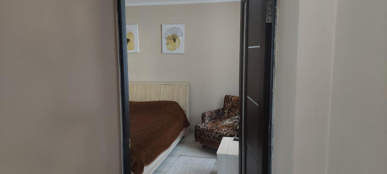 Вулиця Нагiрна Apartman Kamjanyi Potoki Kültér fotó